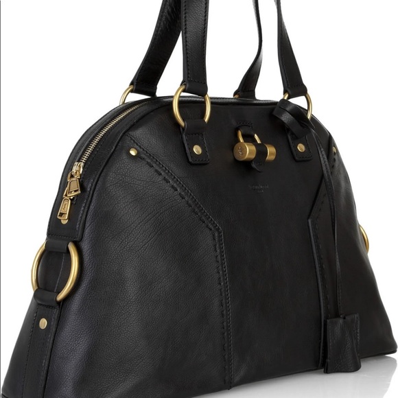 Yves Saint Laurent Handbags - YVES SAINT LAURENT
Black Calfskin Leather Large Muse Bag